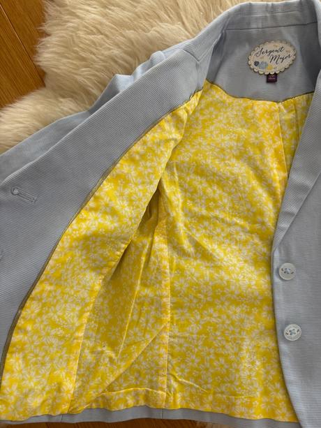 Prekrasny kostym, sergent major,110