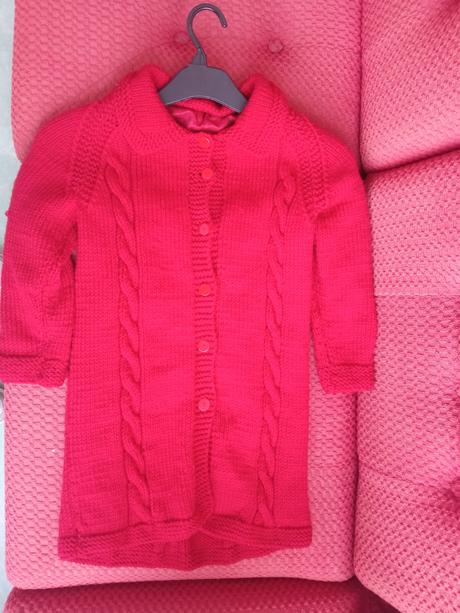 Hruby predĺžený sveter, 128