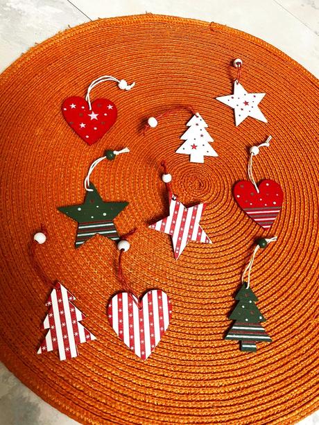 Drevené naturálne ozdoby 36 ks, 