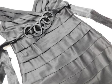 Luxusne pekne šaty na slavnost, 38