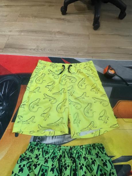 Plavkove sortky 158, 158