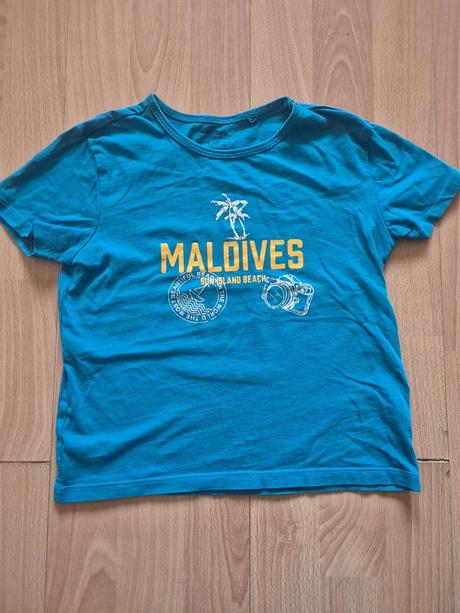 Modré tričko s nápisom maldives, sinsay,122