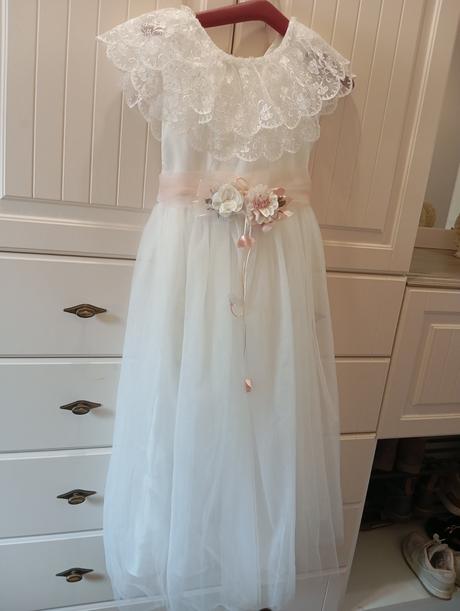 Šaty na prvé sv.prijímanie, 134