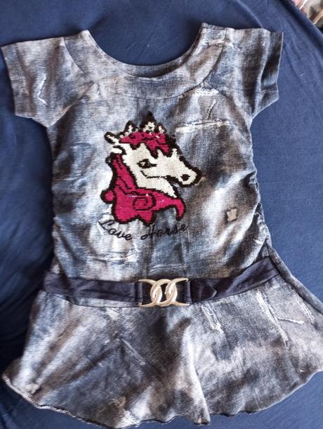 Šaty jednorizec, 122