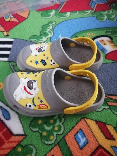 Predám pekné crossandale, 27