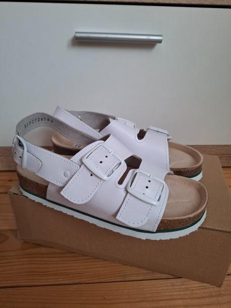 Zdravotné sandale, 37