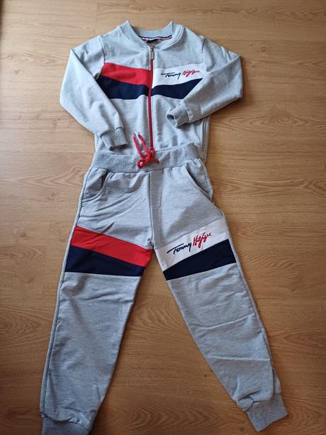 Teplakova suprava, 128