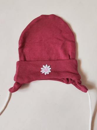 Čiapočka novorodenec, 62