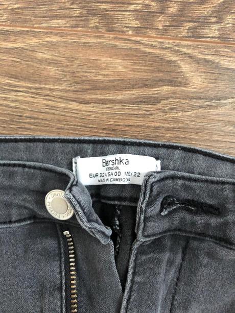 Rifle bershka a united colors of benetton, 32