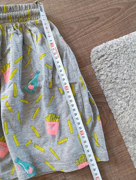 Sukňa, reserved,146