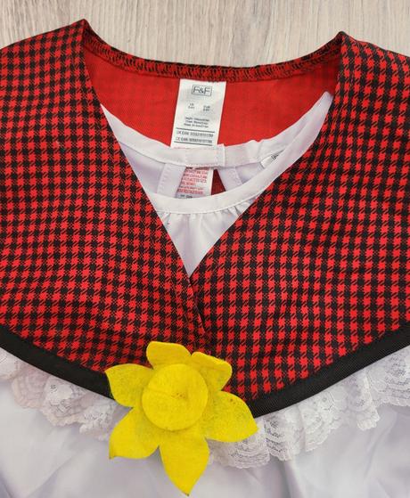 Halloween šaty na 3-4 roky,