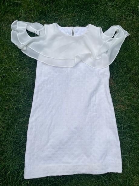 Príležitostné šaty, 140