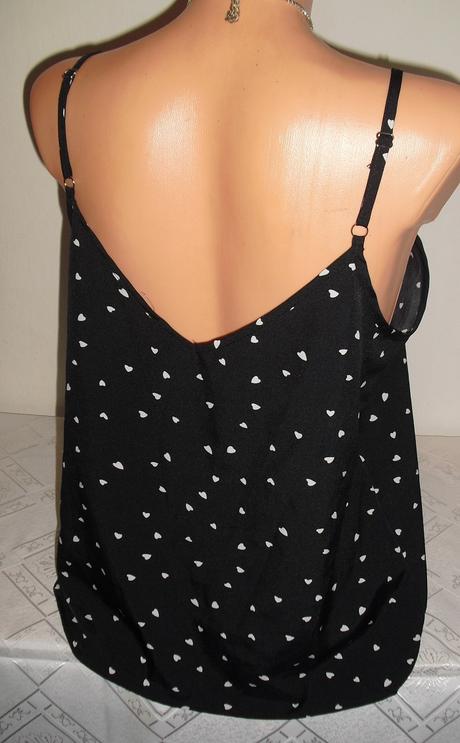 Shein srdieckova kosielka, l