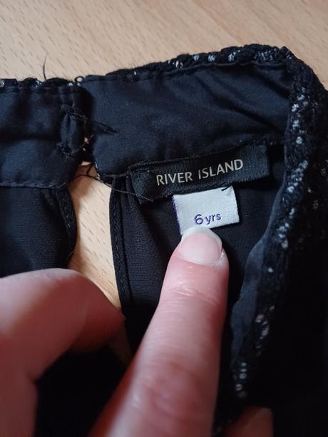 Nádherné čipkované šaty, river island,116