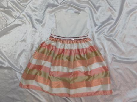 Velmi pekne šaty na slavnost, topolino,116