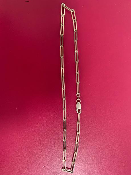 Strieborna retiazka, 