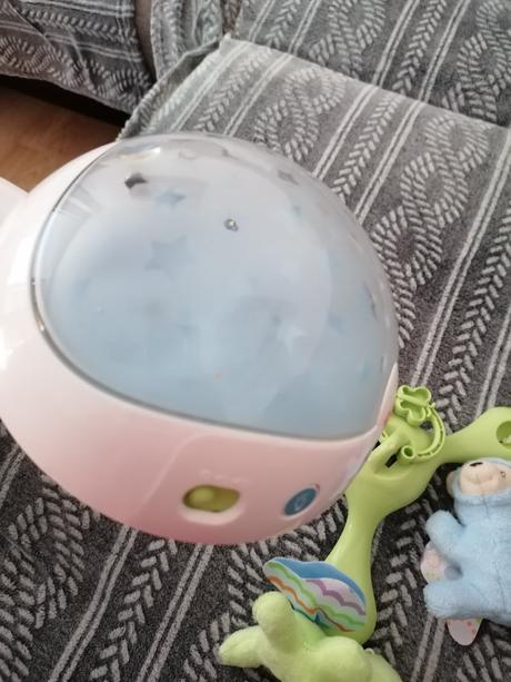 Detský kolotoč nad postieľku, 