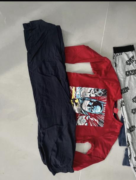 3 x pyzamo s dlhym rukavom, 134