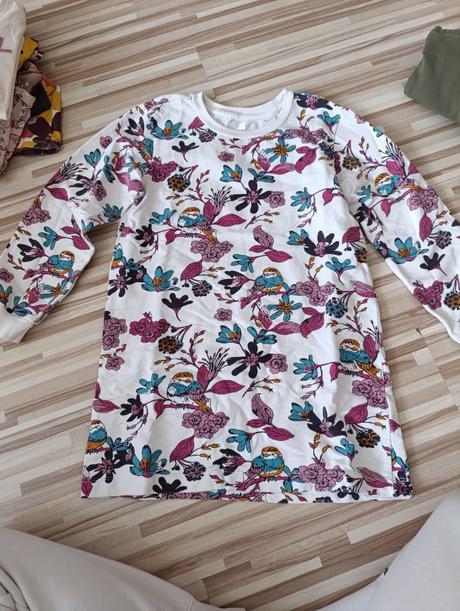 Balík oblečenia veľkosť 134, 122–134