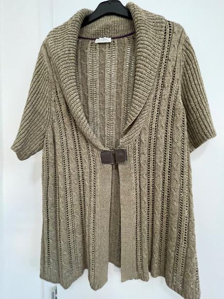 Úžasná vesta bonita, 46