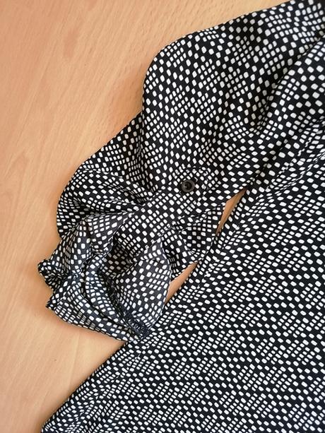 Blúzka s roll up rukávmi, 40