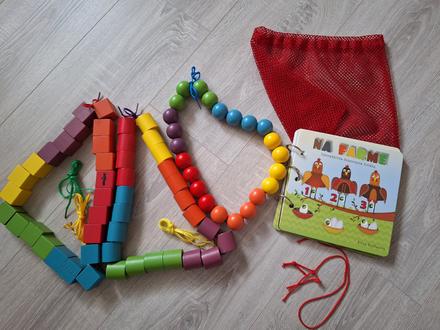 Drevené navliekačky woody maxikorále,