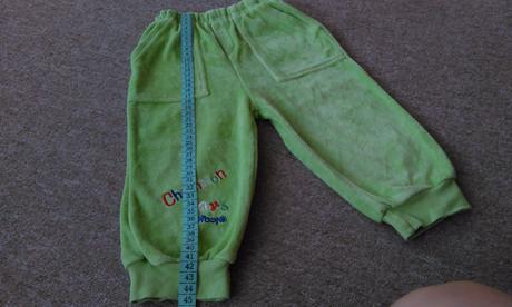 Semišové tepláčiky, 80