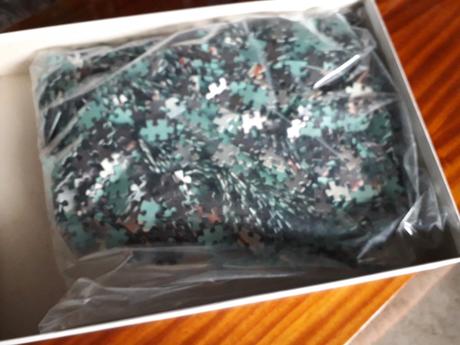 Puzzle 2000 ks vojenska pilotka, 