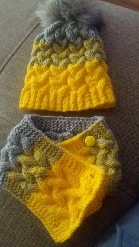 Čiapka so šálom, 92