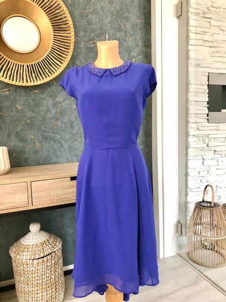 Asymetricke saty, reserved,38