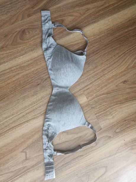 Kojenecka podprsenka, 85,b