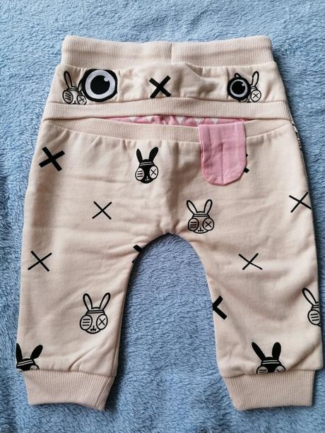 Tepláky zombie dash, 74