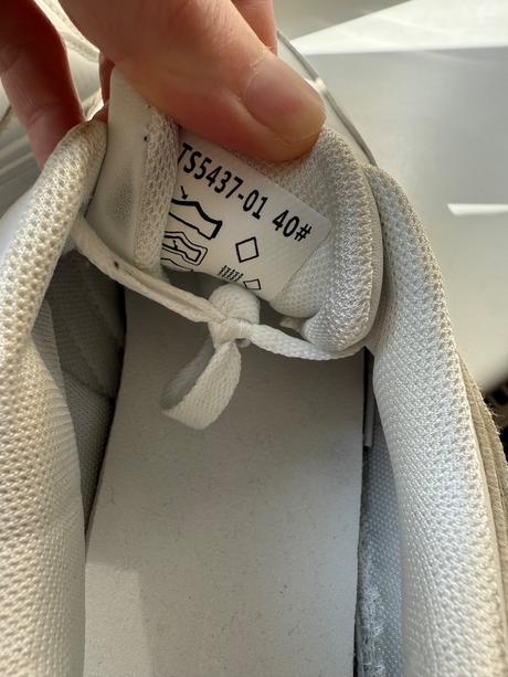 Tenisky na platforme, 40