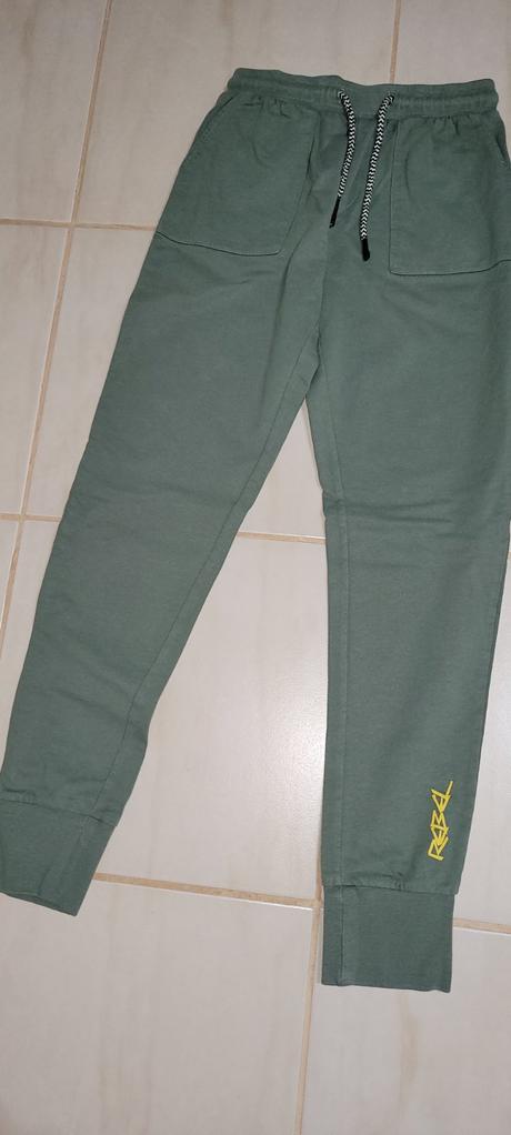 Tepláky, coccodrillo,164