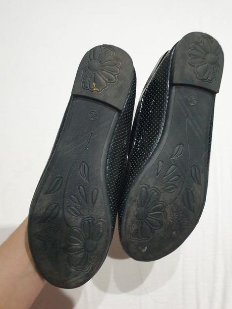 Balerinky 36 raz vzate, 36