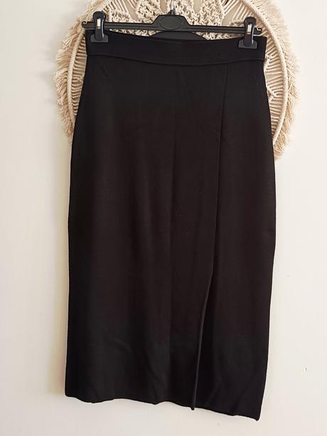 Teplá upletová sukňa s rozparkom, xl