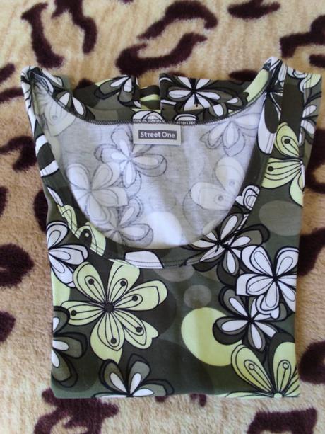 Street one top, pekne formuje postavu, street one,l