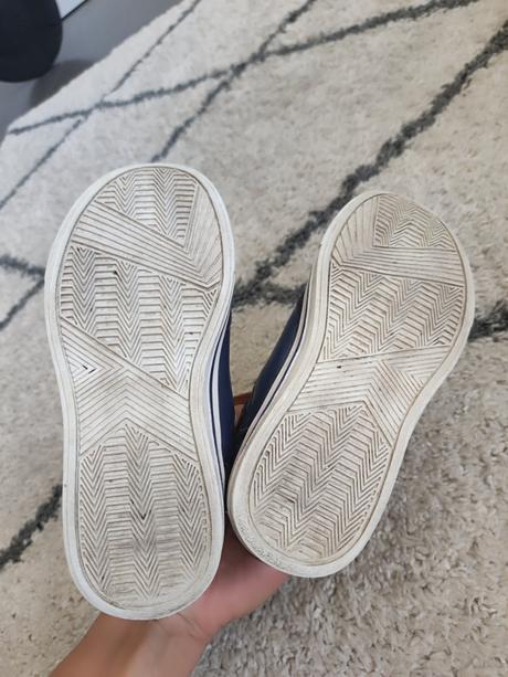 Krásne prechodné topánky, 28