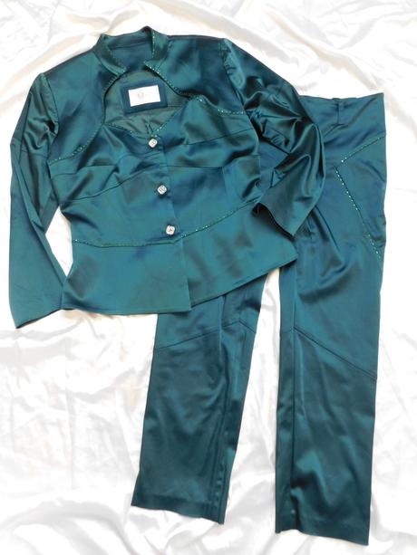 B2 balizza luxusny kostym, 40