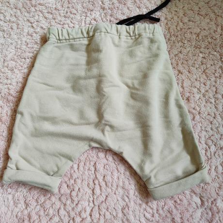 Pískacie kraťasy, 104