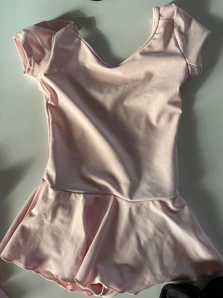 Baletný úbor, decathlon,110