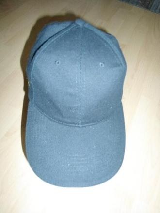 Obycajna cierna siltovka,