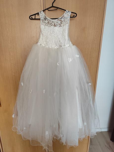 Šaty na 1. sv. prijímanie, 134