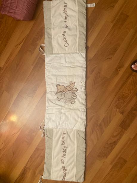 Mantinel macko do postieľky, 