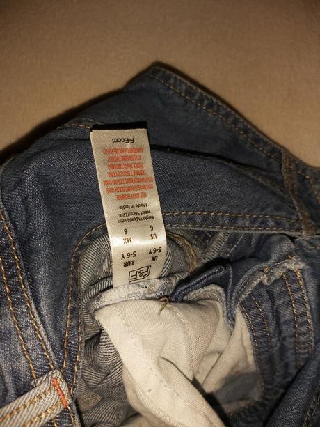 Kratasy na traky, f&f,122