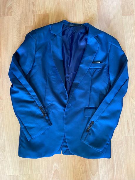 Slávnostné sako pre malého frajera, 164