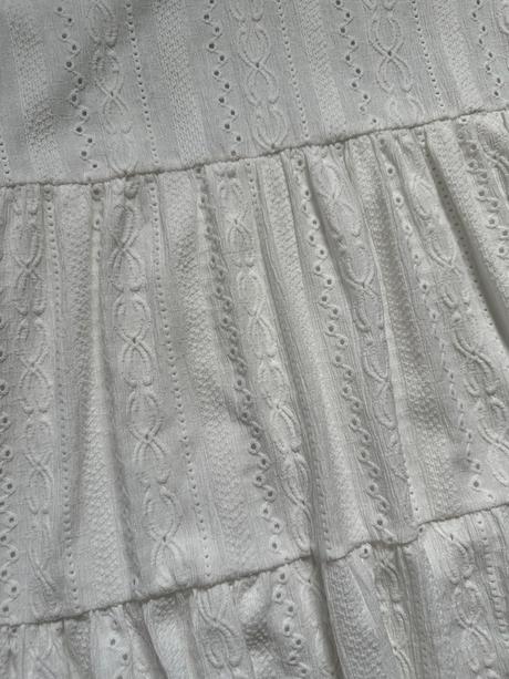 Biele šaty, l