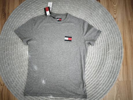Tricko tommy hilfiger originálne, tommy hilfiger,xs