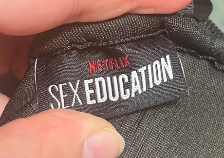 Taška na notebook sex education,