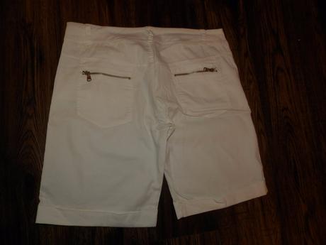 Biele šortky m/l, m